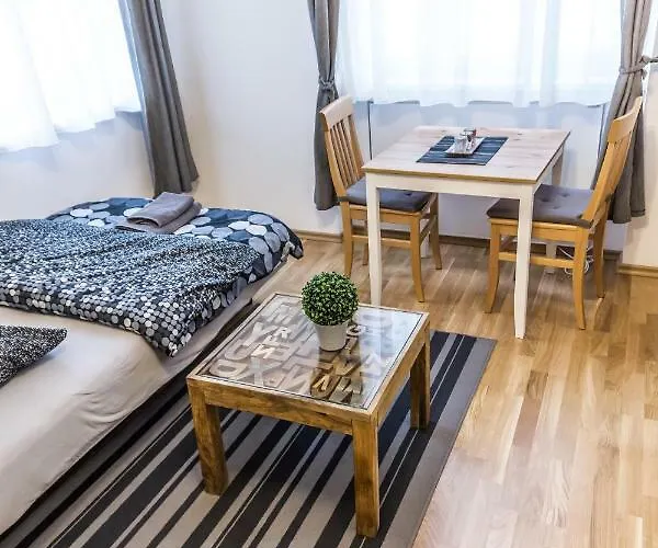 דירה Gorgeous Flat Only 15 Min To Center *